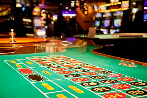mpo383 account dashboard showing NBA, Liga 1, and live dealer game options